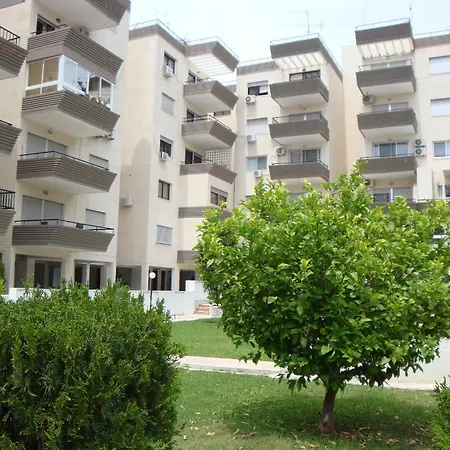 Ξενοδοχείο με διαμερίσματα River